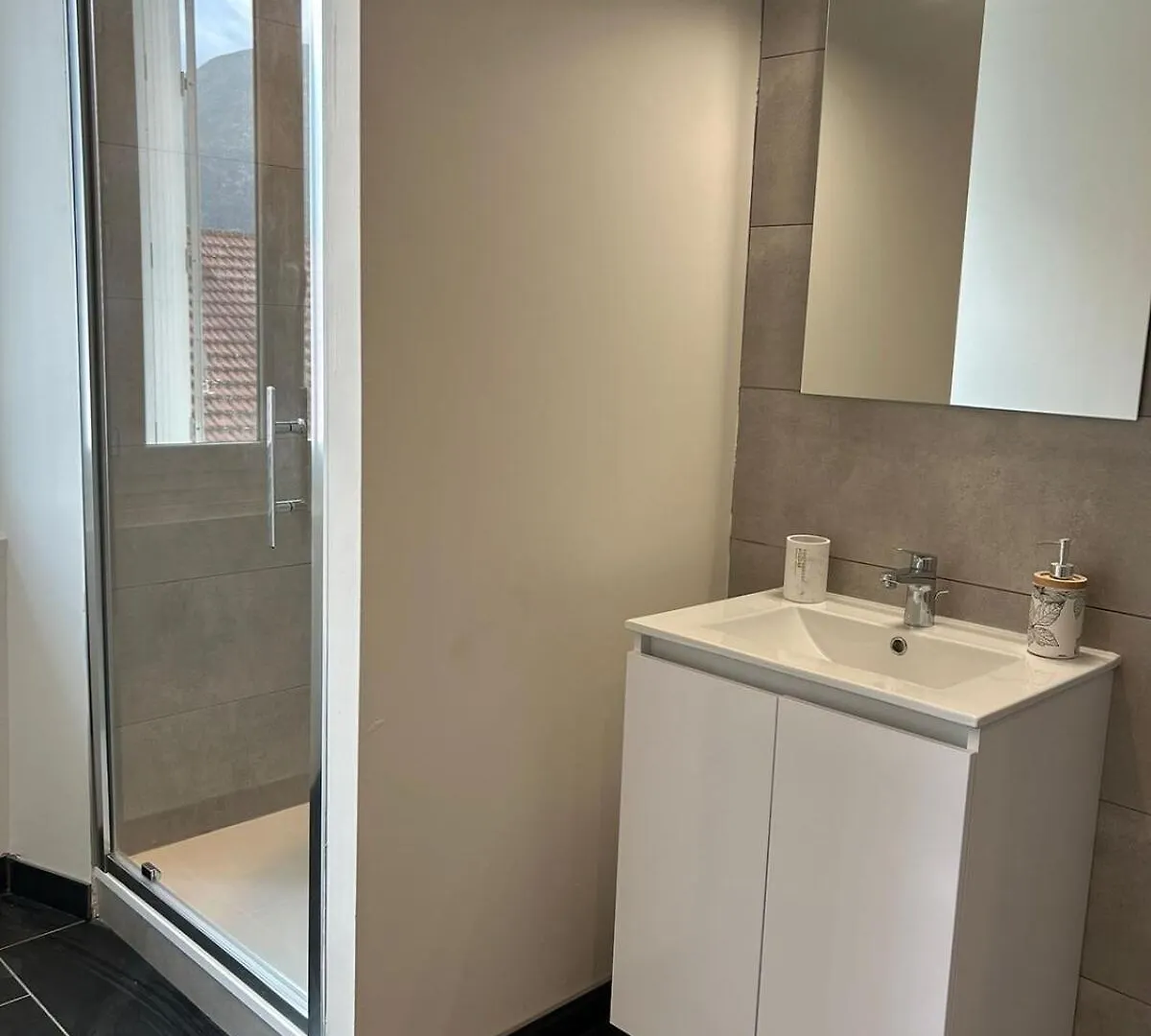 Apartamento Le Belvedere - Lourdes França